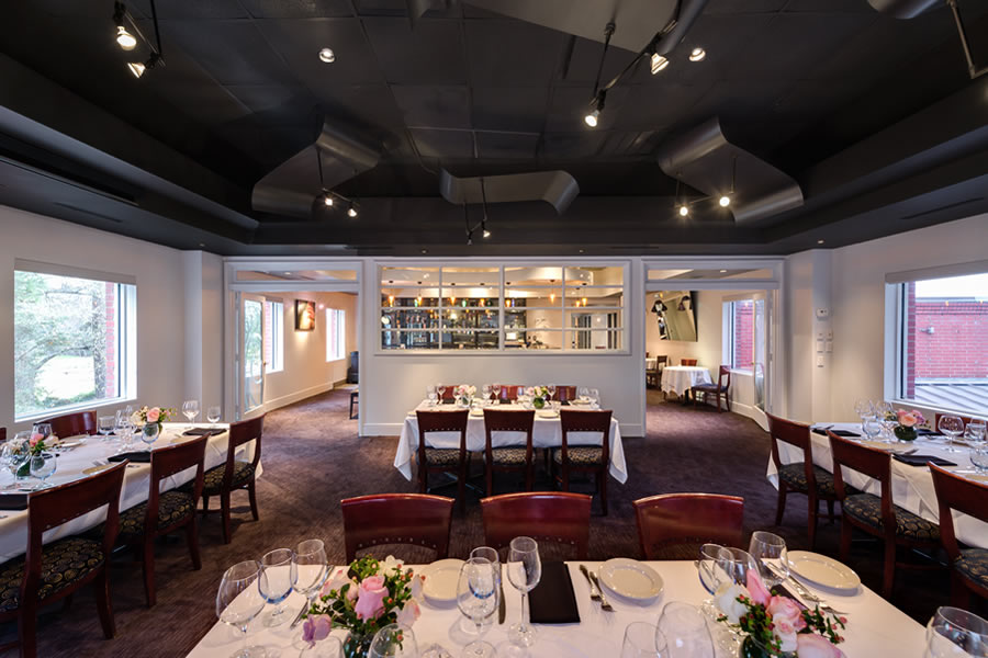 Image of the Amerigo's Grille Lido Room set for a private dining event.