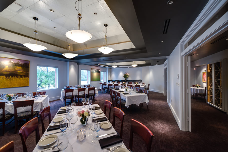 Image of the Amerigo's Grille Venetian Room set for a private dining event.